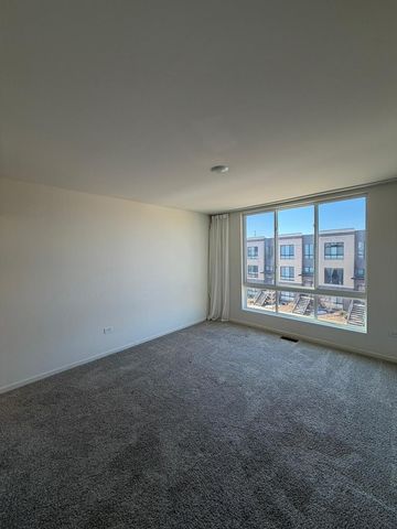 2315 Prestige Place 2315, Schaumburg, IL 60173