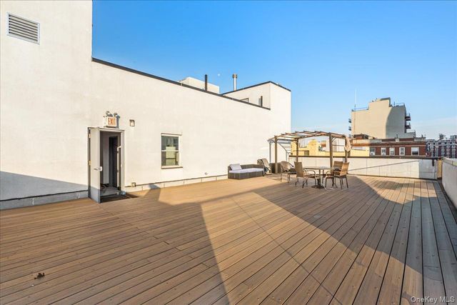 2809 39th Avenue 4C, Long Island City, NY 11101
