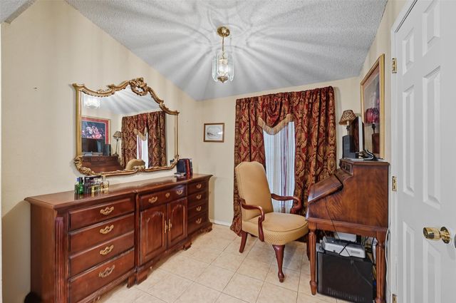 3334 Sheldon Avenue, Dallas, TX 75211