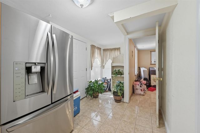 3334 Sheldon Avenue, Dallas, TX 75211