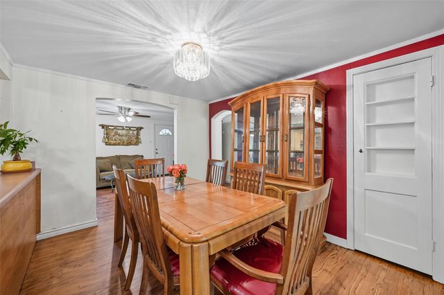 3334 Sheldon Avenue, Dallas, TX 75211