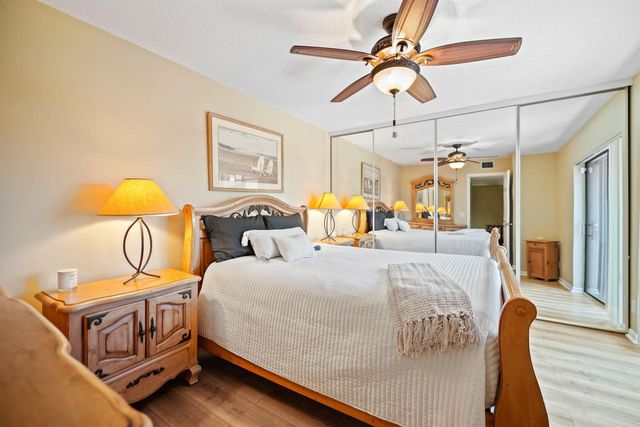 2874 Waterford Drive S, Deerfield Beach, FL 33442