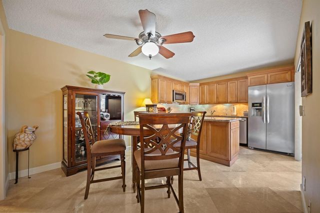 2874 Waterford Drive S, Deerfield Beach, FL 33442
