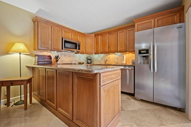 2874 Waterford Drive S, Deerfield Beach, FL 33442