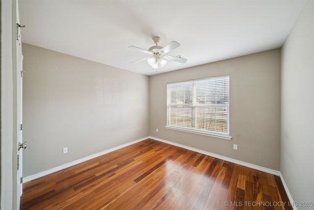 18910 S Canyon Creek Road, Claremore, OK 74017