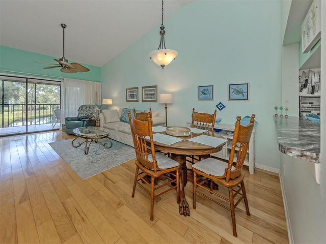 772 BIRD BAY DRIVE N 202, Venice, FL 34285