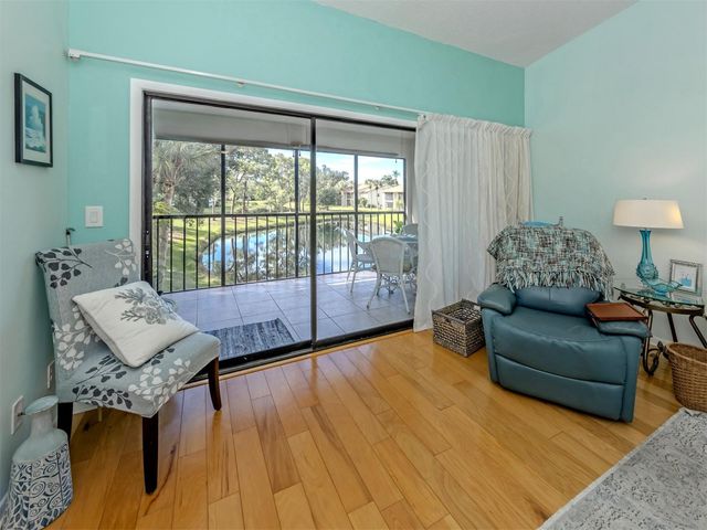 772 BIRD BAY DRIVE N 202, Venice, FL 34285