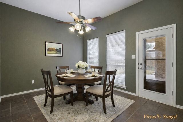 5201 La Bandera Trail, Benbrook, TX 76126