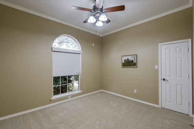 5201 La Bandera Trail, Benbrook, TX 76126