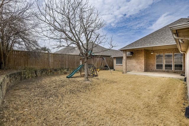 5201 La Bandera Trail, Benbrook, TX 76126