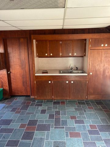 1593 Old Williams Street, Dighton, MA 02715