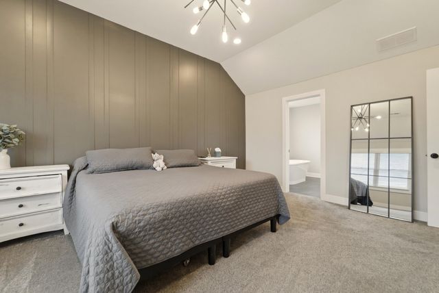 11200 Oak Ridge Court, Crown Point, IN 46307