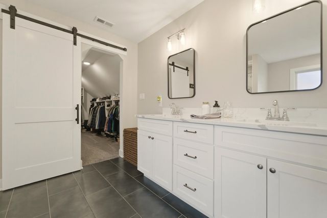 11200 Oak Ridge Court, Crown Point, IN 46307