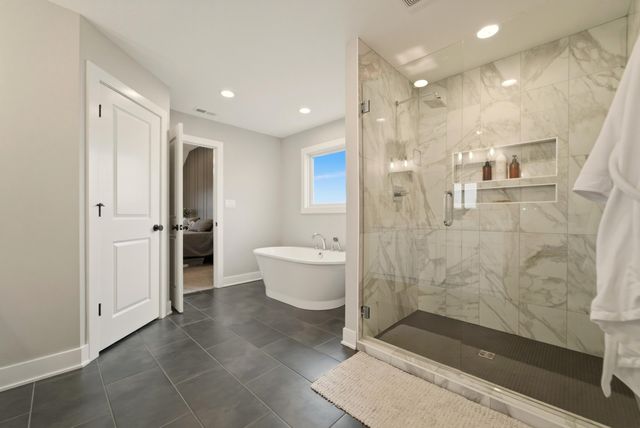 11200 Oak Ridge Court, Crown Point, IN 46307