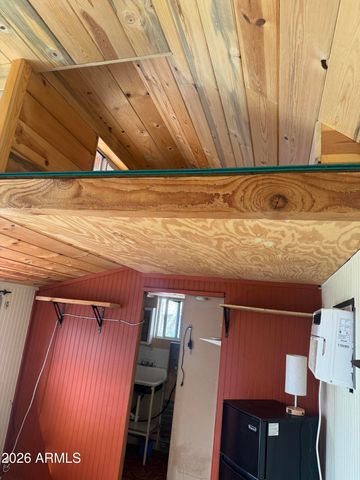 27 N MOLINO Street, Superior, AZ 85173