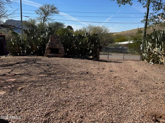 27 N MOLINO Street, Superior, AZ 85173