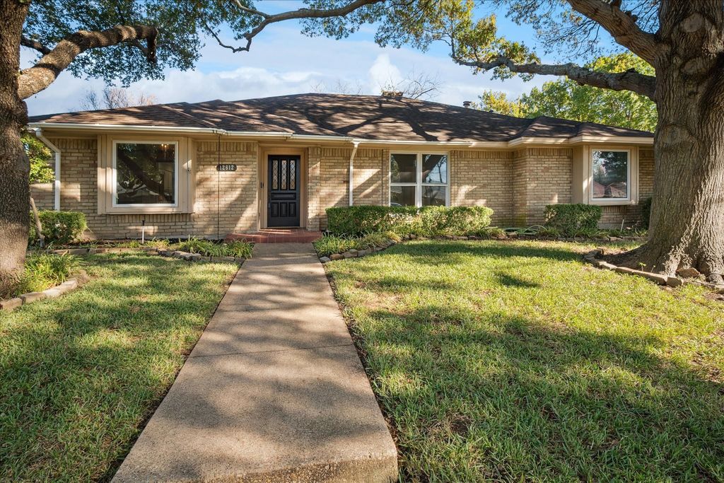 12612 Whispering Hills Drive, Dallas, TX 75243