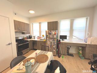 19 Whitney Avenue C, New Haven, CT 06510