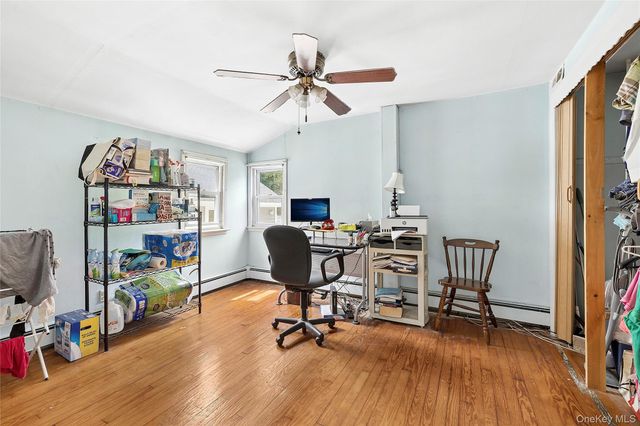1 Beverly Road, Glen Cove, NY 11542