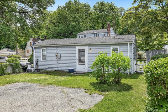 1 Beverly Road, Glen Cove, NY 11542