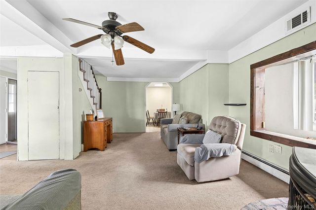 1 Beverly Road, Glen Cove, NY 11542
