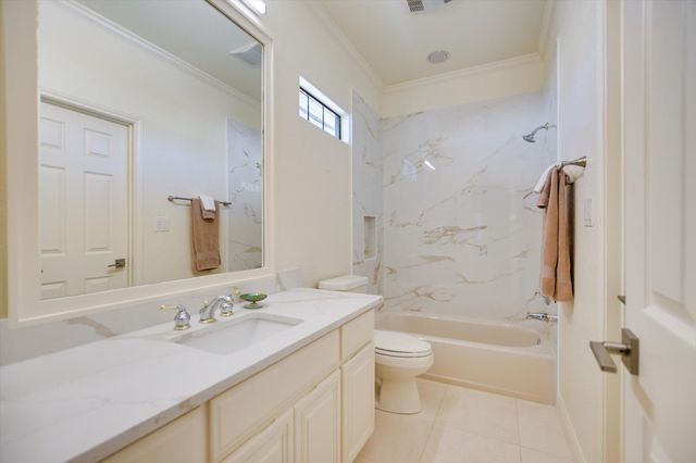 509 Lighthouse DR, Horseshoe Bay, TX 78657