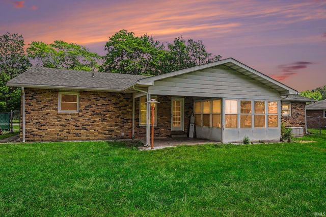 57805 Frances Avenue, Elkhart, IN 46517