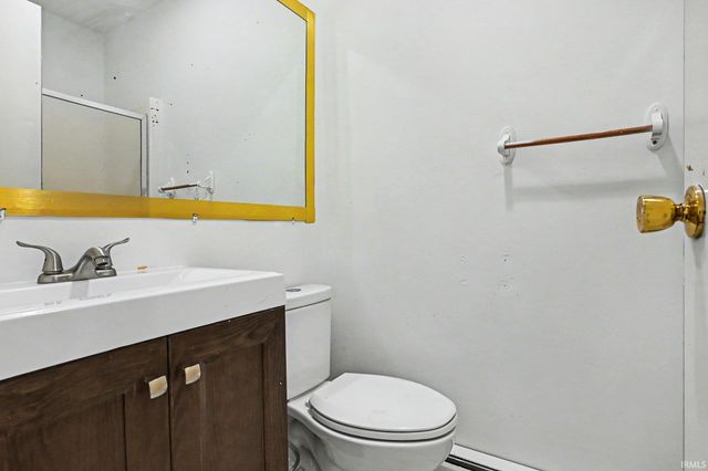 57805 Frances Avenue, Elkhart, IN 46517