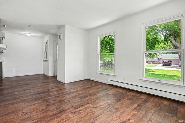 57805 Frances Avenue, Elkhart, IN 46517