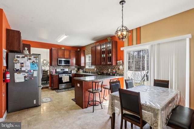 18 TRADITION CIR, Egg Harbor Township, NJ 08234