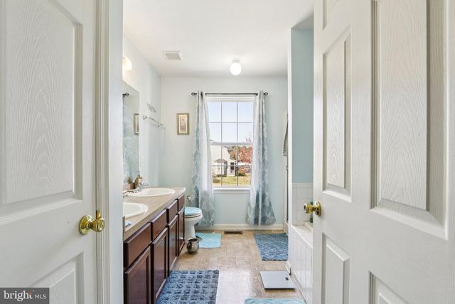 18 TRADITION CIR, Egg Harbor Township, NJ 08234