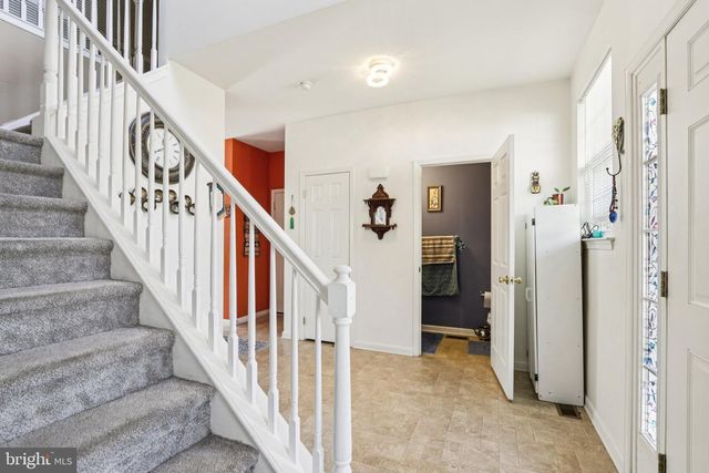 18 TRADITION CIR, Egg Harbor Township, NJ 08234