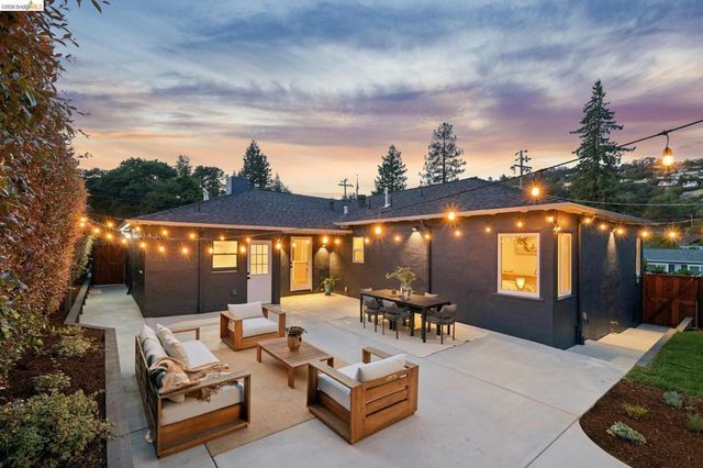 4376 39th Ave, Oakland, CA 94619