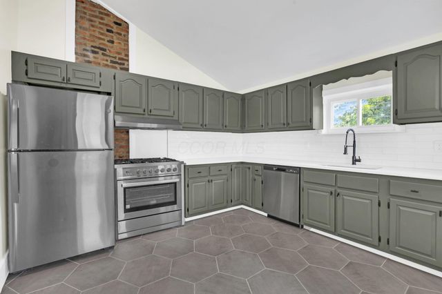 3610-3612 Grove City Road, Grove City, OH 43123
