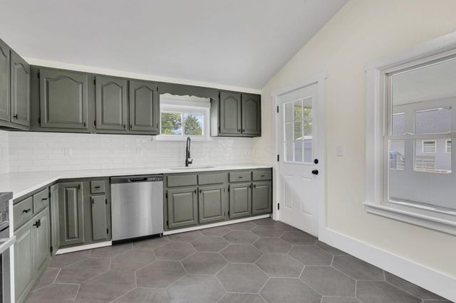 3610-3612 Grove City Road, Grove City, OH 43123