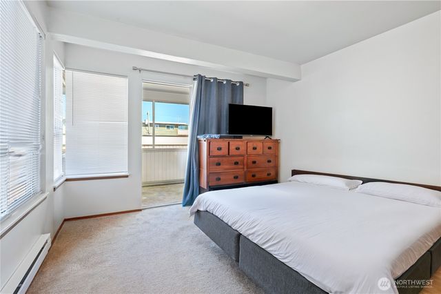 318 3rd Avenue S, Edmonds, WA 98026