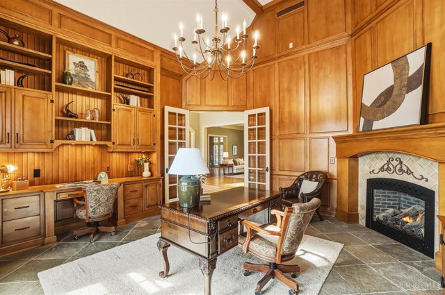 1054 Observatory Point, Hamilton Twp, OH 45039