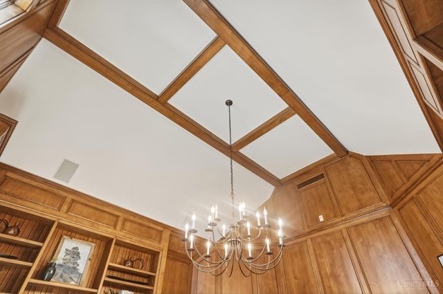 1054 Observatory Point, Hamilton Twp, OH 45039