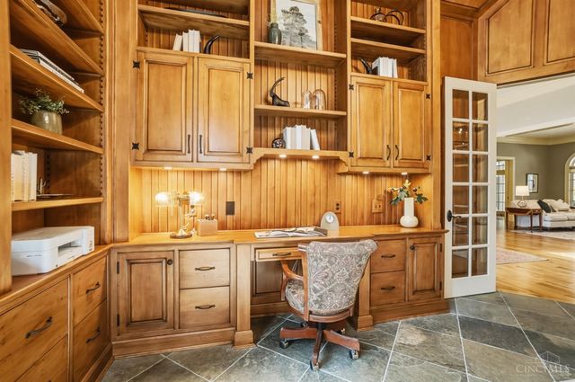 1054 Observatory Point, Hamilton Twp, OH 45039