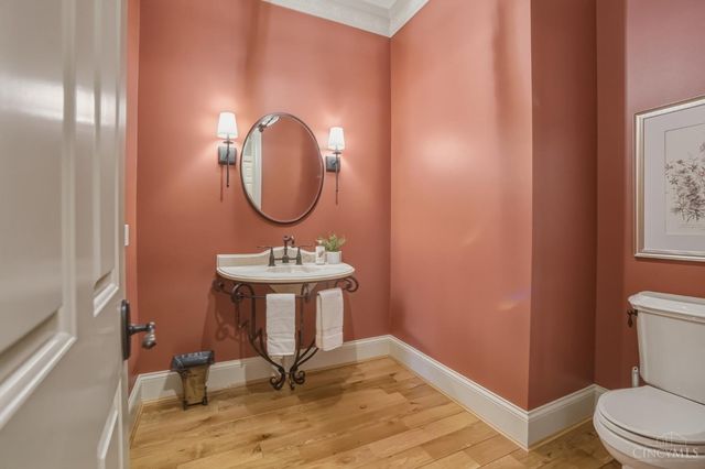 1054 Observatory Point, Hamilton Twp, OH 45039