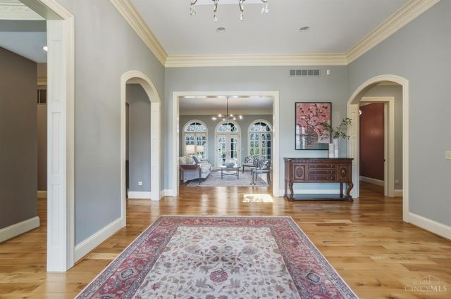 1054 Observatory Point, Hamilton Twp, OH 45039