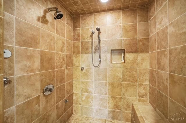 1054 Observatory Point, Hamilton Twp, OH 45039