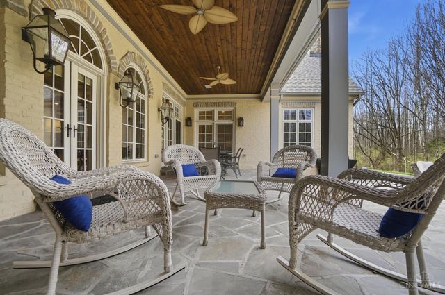 1054 Observatory Point, Hamilton Twp, OH 45039