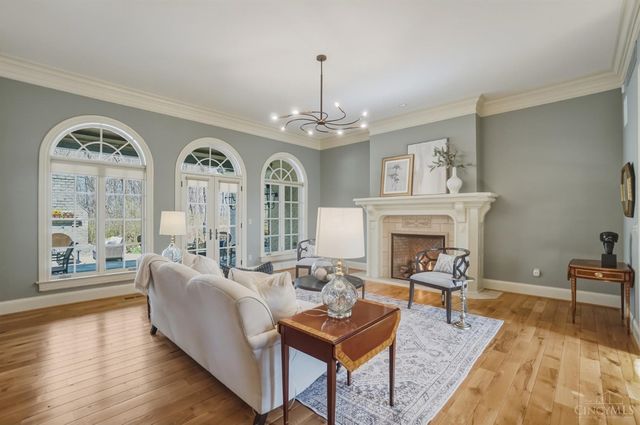 1054 Observatory Point, Hamilton Twp, OH 45039