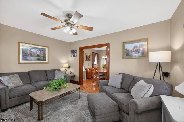 135 Warren Ave, Roselle Park Boro, NJ 07204