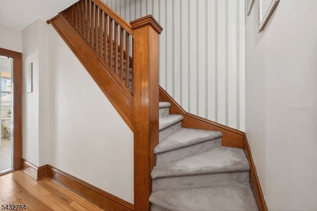 135 Warren Ave, Roselle Park Boro, NJ 07204