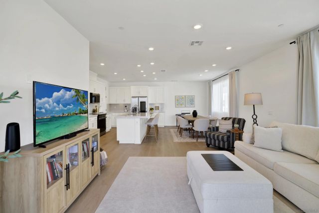 12210 Riley Ln, San Diego, CA 92128
