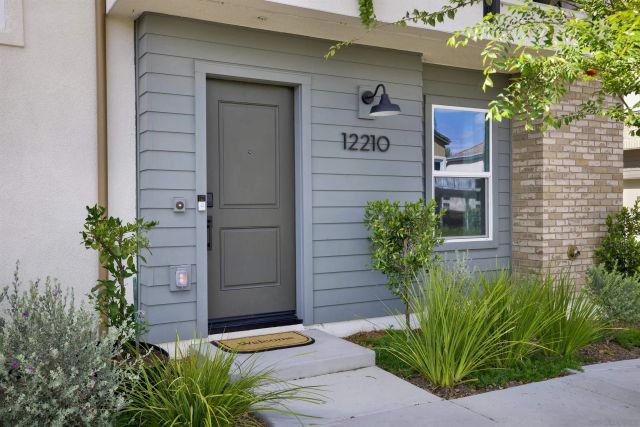 12210 Riley Ln, San Diego, CA 92128