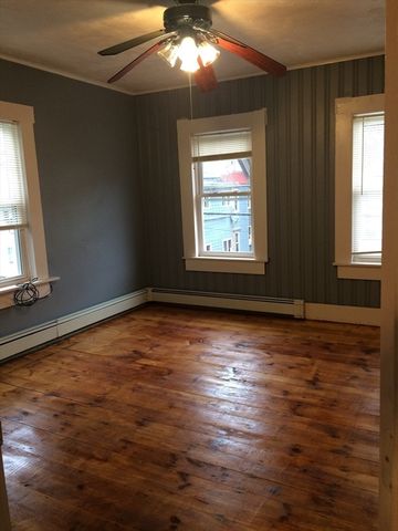 8 Grant 3, Marlborough, MA 01752