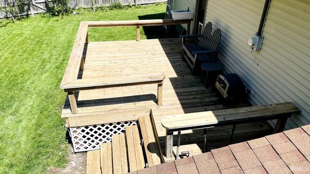 60357 Pembrook Lane, Elkhart, IN 46517